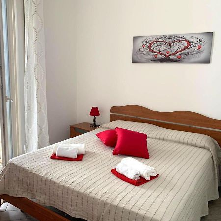 La Casina Di Anzio - Appartamento A 50M Dal Mare Extérieur photo